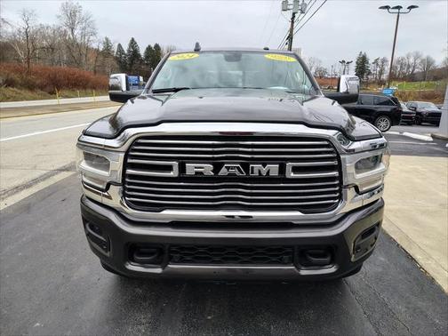 2024 RAM 2500 Laramie Crew Cab 4x4 64' Box