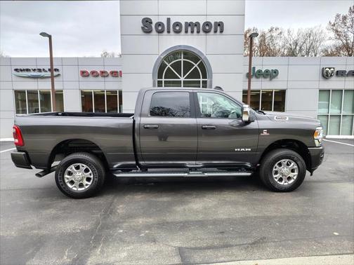 2024 RAM 2500 Laramie Crew Cab 4x4 64' Box