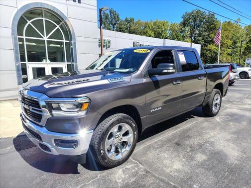 2019 RAM 1500 Big Horn/Lone Star Crew Cab 4x4 57' Box