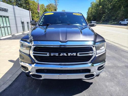 2019 RAM 1500 Big Horn/Lone Star Crew Cab 4x4 57' Box