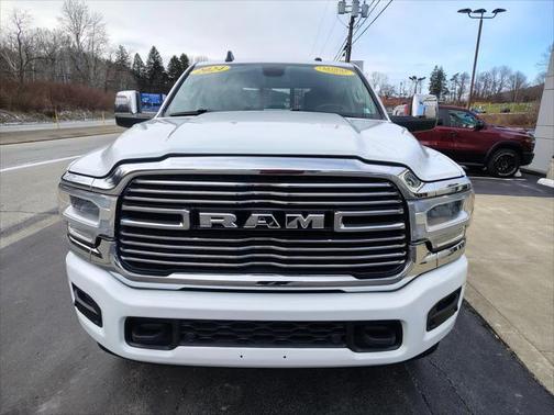 2024 RAM 2500 Laramie Crew Cab 4x4 64' Box