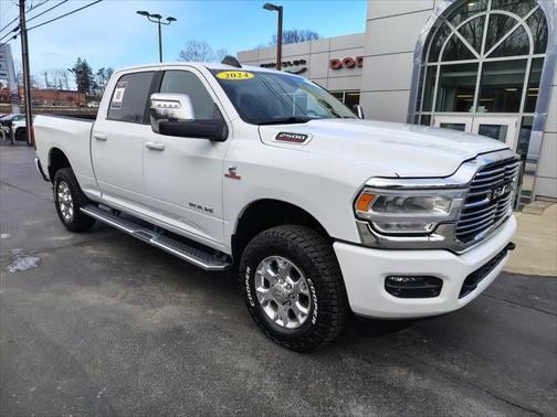 2024 RAM 2500 Laramie Crew Cab 4x4 64' Box
