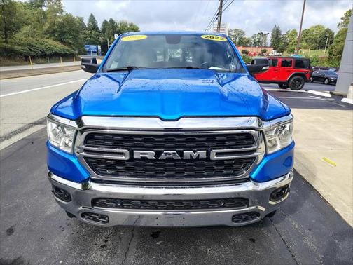 2022 RAM 1500 Big Horn Crew Cab 4x4 57' Box