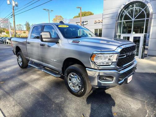 2024 RAM 2500 Big Horn Crew Cab 4x4 64' Box