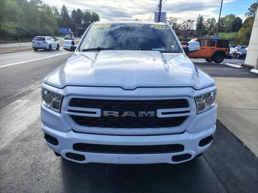2022 RAM 1500 Big Horn Crew Cab 4x4 57' Box