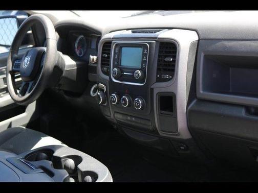Brilliant Black Crystal Pearlcoat 2015 RAM 1500 Tradesman/Express