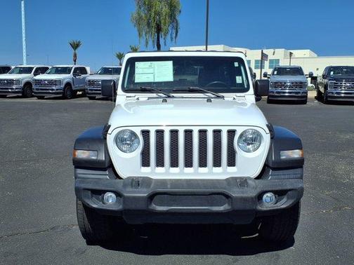 Bright White Clearcoat 2022 Jeep Wrangler Unlimited Sport