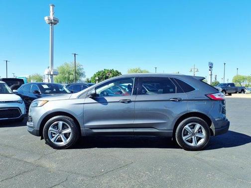 Gray 2023 Ford Edge SEL