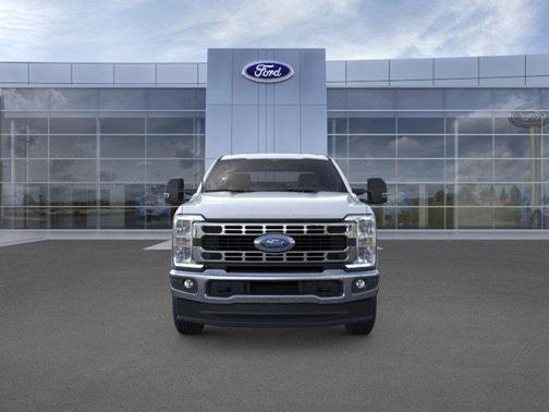 2025 Ford F-250 XLT