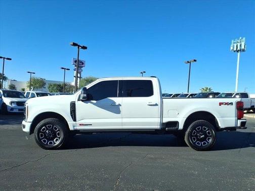 2025 Ford F-250 Platinum
