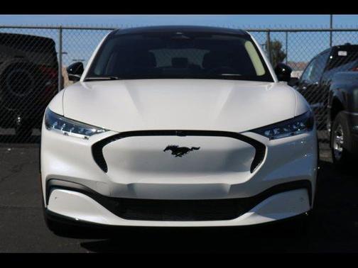 2023 Ford Mustang Mach-E California Route 1