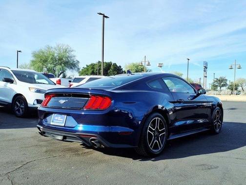 2020 Ford Mustang EcoBoost