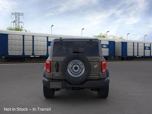 2025 Ford Bronco Base