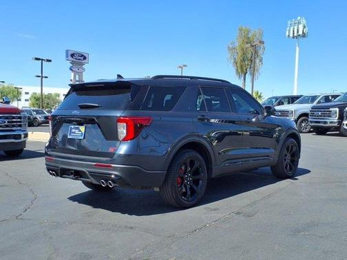 2024 Ford Explorer ST