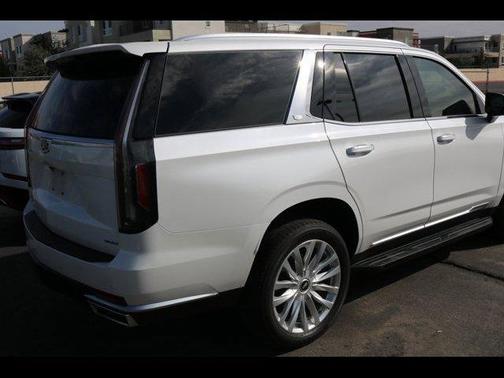 2021 Cadillac Escalade Luxury