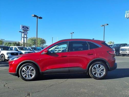 2022 Ford Escape SEL