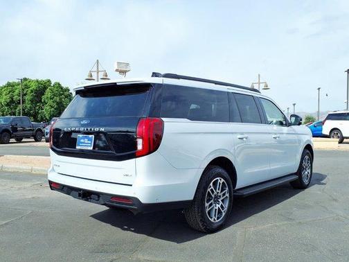 White 2025 Ford Expedition Max Active