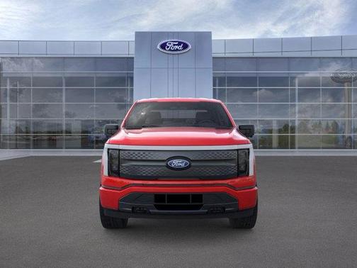 2024 Ford F-150 Lightning XLT