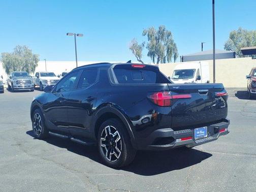 Phantom Black 2025 Hyundai SANTA CRUZ Limited