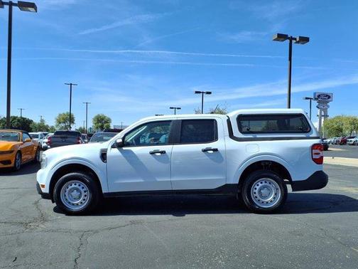 Oxford White 2024 Ford Maverick XL