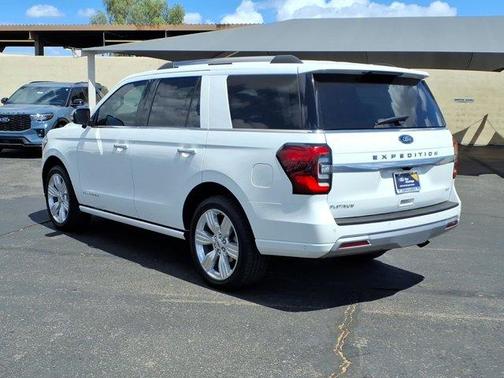 White 2024 Ford Expedition Platinum