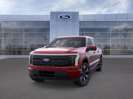 2025 Ford F-150 Lightning Platinum