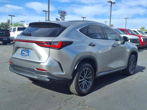 2024 Lexus NX 250 Base