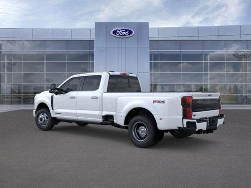 2026 Ford F-350 Platinum