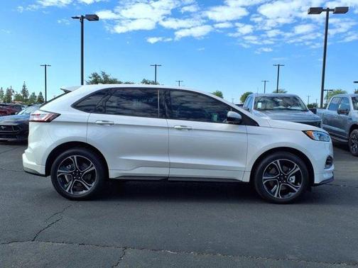2019 Ford Edge ST