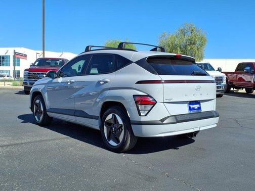 2025 Hyundai KONA EV SEL