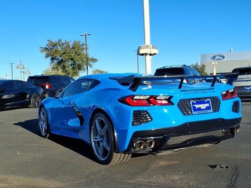 2023 Chevrolet Corvette Stingray w/2LT