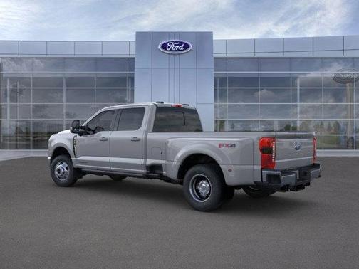 2025 Ford F-350 Lariat Super Duty