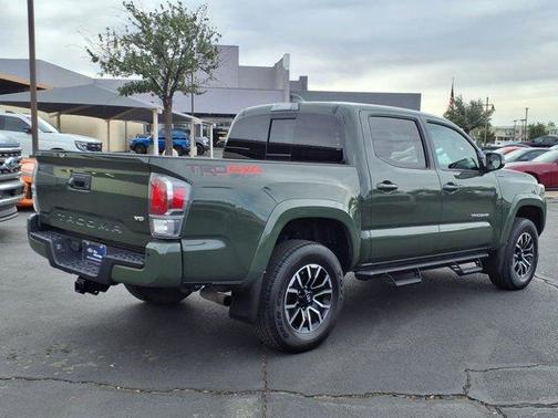2022 Toyota Tacoma TRD Sport