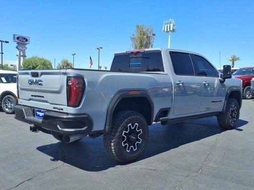 2024 GMC Sierra 2500 AT4X