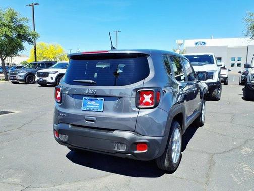 2023 Jeep Renegade Latitude