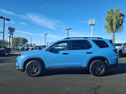 2023 Honda Pilot TrailSport
