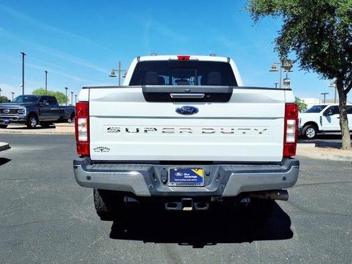 White 2021 Ford F-250 Lariat