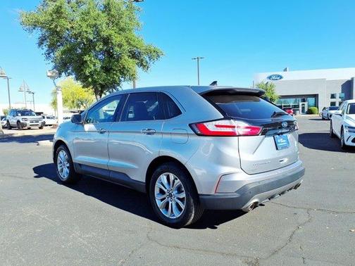 Silver 2022 Ford Edge Titanium