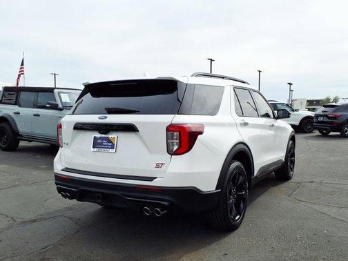 Star White 2022 Ford Explorer ST