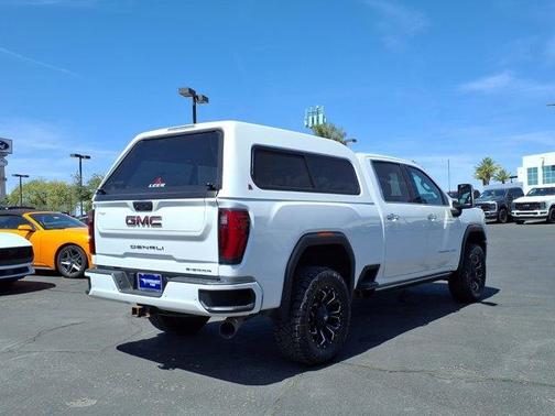 White Frost Tri-Coat 2024 GMC Sierra 2500 Denali