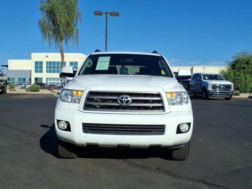 2017 Toyota Sequoia SR5