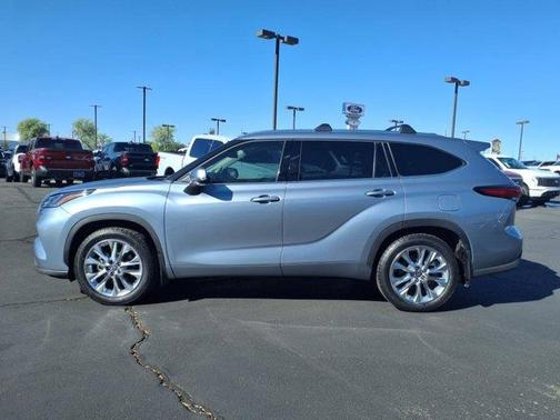 2023 Toyota Highlander Limited