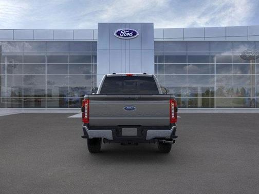 2025 Ford F-350 Lariat Super Duty