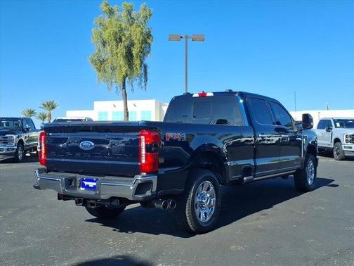 2025 Ford F-350 Lariat Super Duty