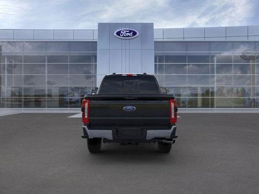 2025 Ford F-350 Lariat Super Duty