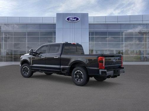 2025 Ford F-350 Lariat Super Duty