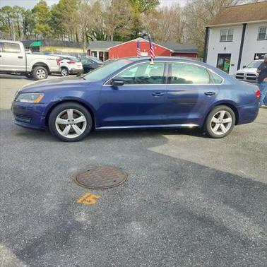 2013 Volkswagen Passat 2.5 SE