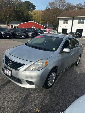 2012 Nissan Versa 1.6 S