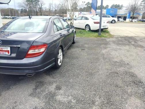 2010 Mercedes-Benz C-Class Luxury