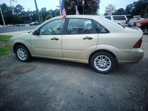 2006 Ford Focus ZX4 S